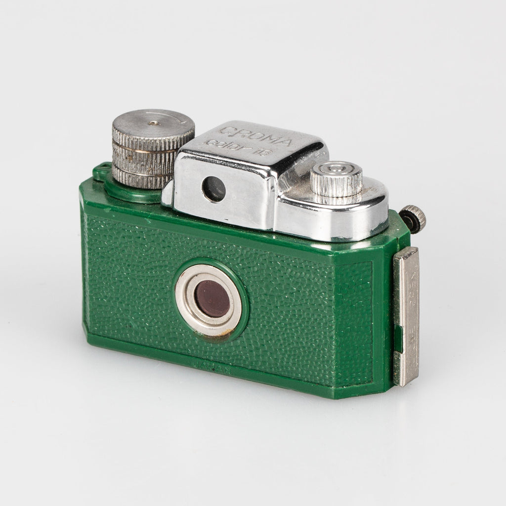 Japan Croma Color 16 Green | Vintage Cameras | Coeln Cameras