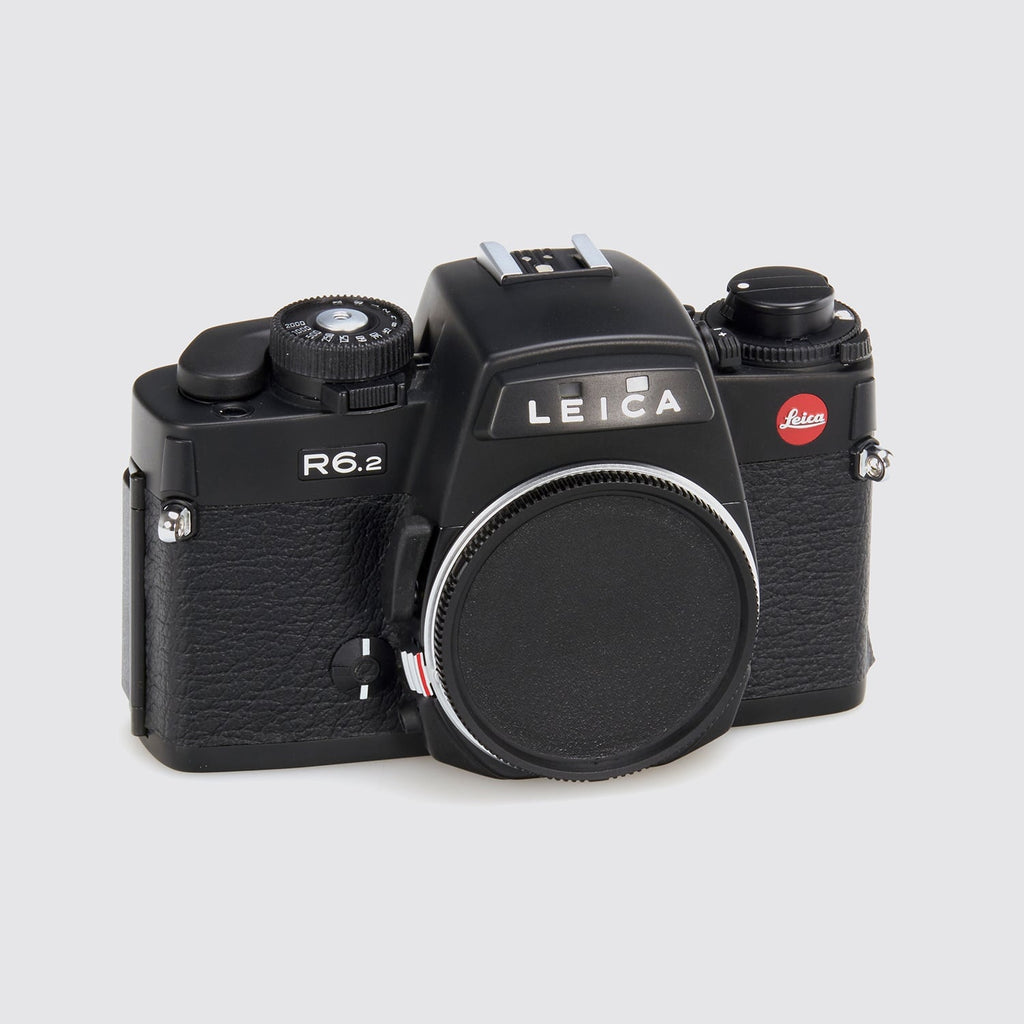 LEICA R6.2 フィルム一眼レフカメラ ライカ 【中古】Leica R6.2 ブラック フィルム一眼レフカメラ : 中古