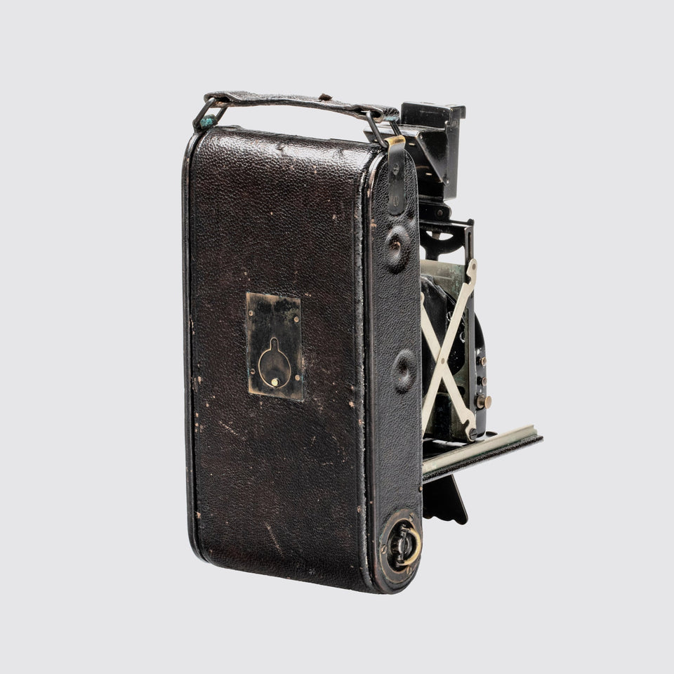 Newman & Guardia Roll-Film Baby Sibyl – Vintage Cameras & Lenses – Coeln Cameras