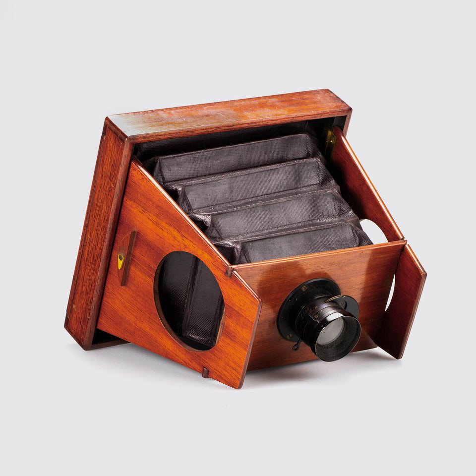 Derogy, France Folding Strut Camera 13x18cm