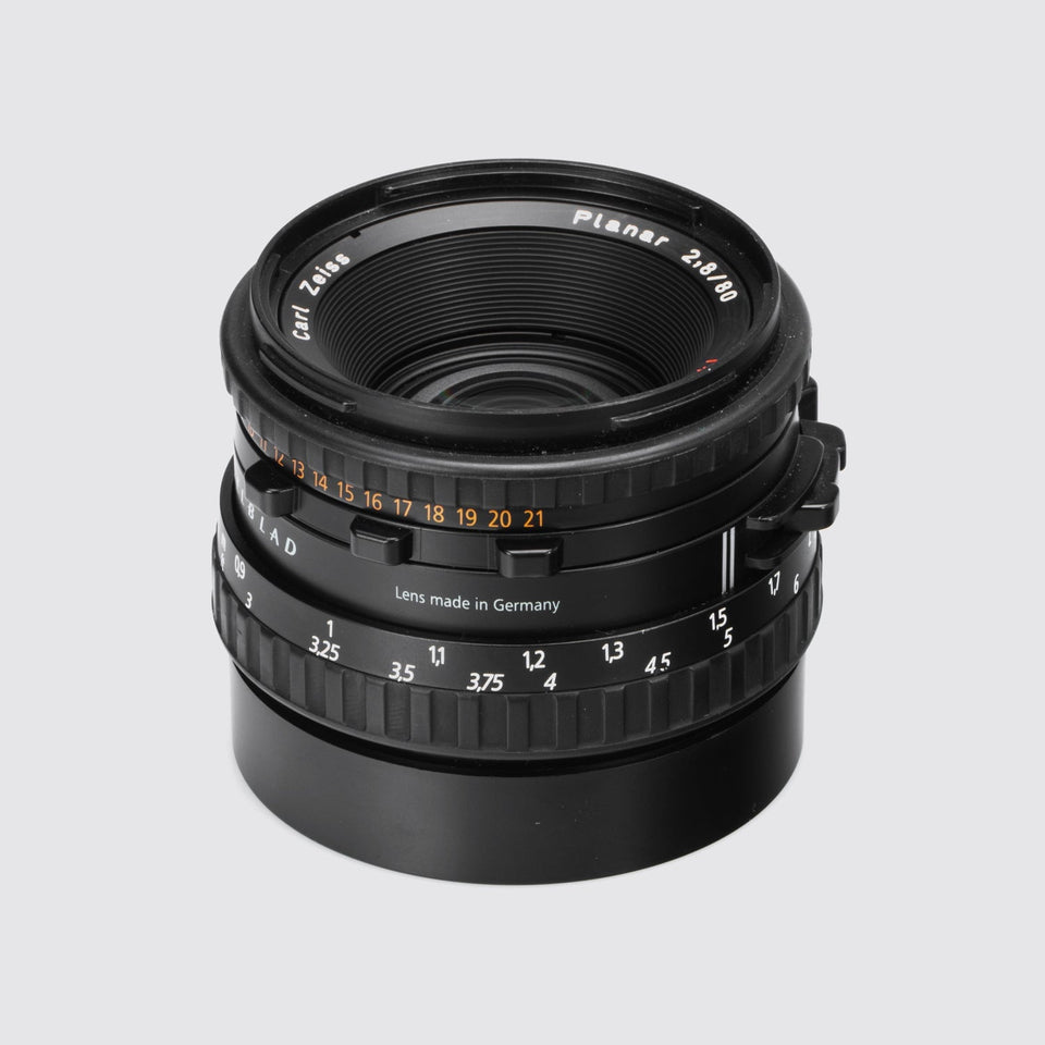 Carl Zeiss f. Hasselblad Planar 2.8/80mm T* CFE – Vintage Cameras & Lenses – Coeln Cameras