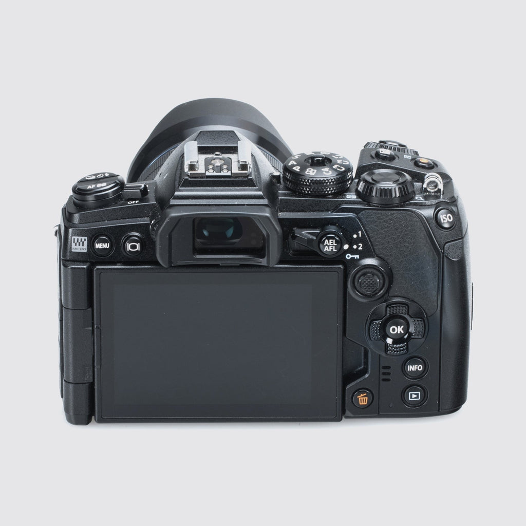 Olympus OM-SD E-M1 Mark III Outfit | Vintage | Coeln Cameras – Vintage ...