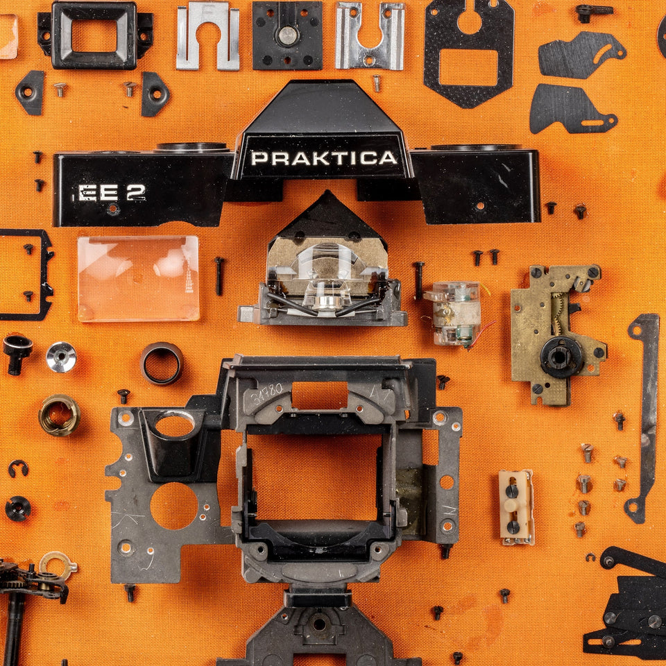 Pentacon EE2 Praktica Explosion Model – Vintage Cameras & Lenses – Coeln Cameras