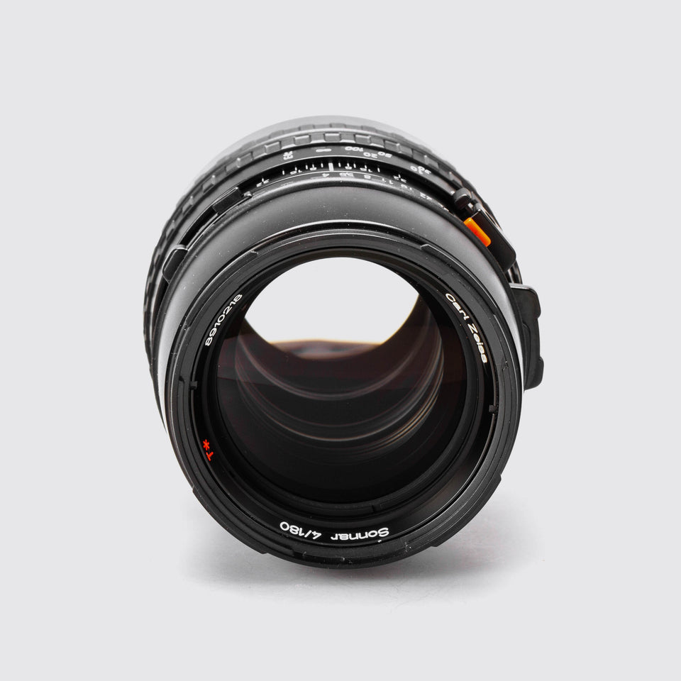 Carl Zeiss f. Hasselblad CFE Sonnar 4/180mm T* – Vintage Cameras & Lenses – Coeln Cameras