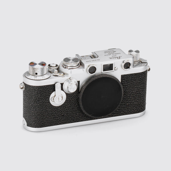 leica-iiif-red-dial-