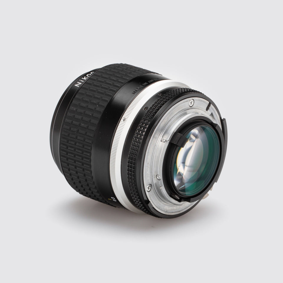 Nikon Nikkor 1.4/35mm AIS – Vintage Cameras & Lenses – Coeln Cameras